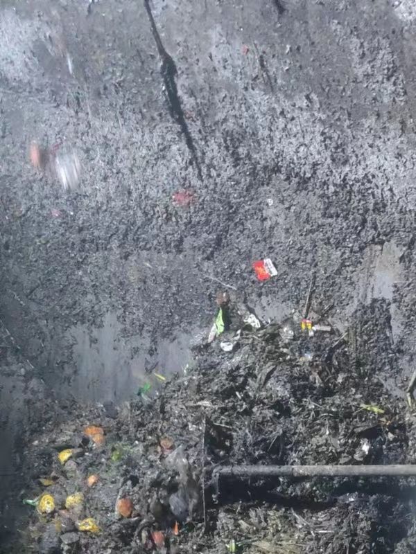 克山污水池清理
